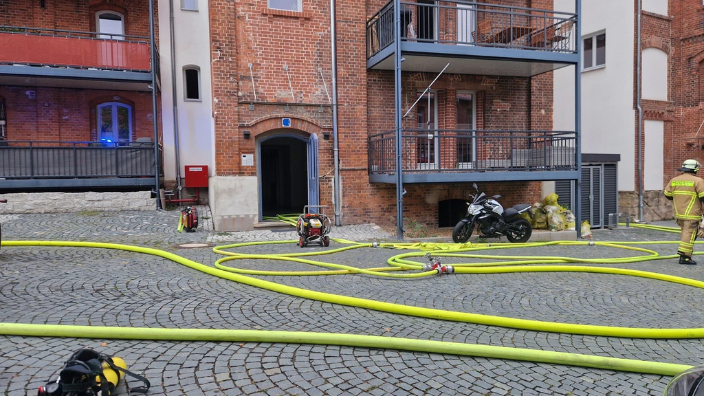 — © Feuerwehr
