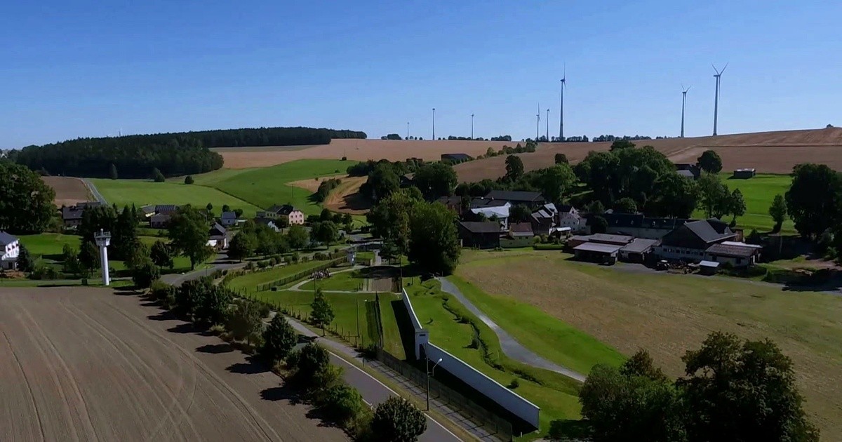 Mödlareuth: „Little Berlin“ wird am Tag der Deutschen Einheit zum ...