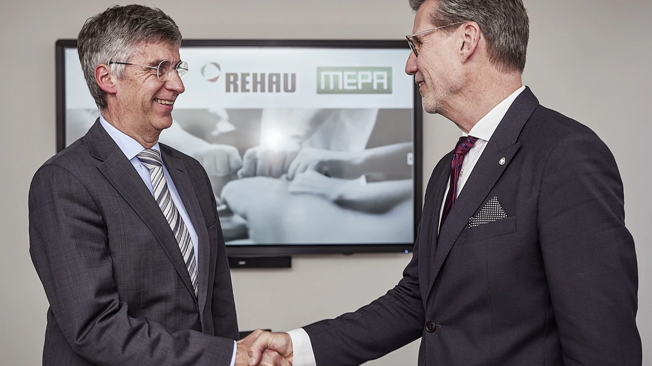 — © MEPA/REHAU